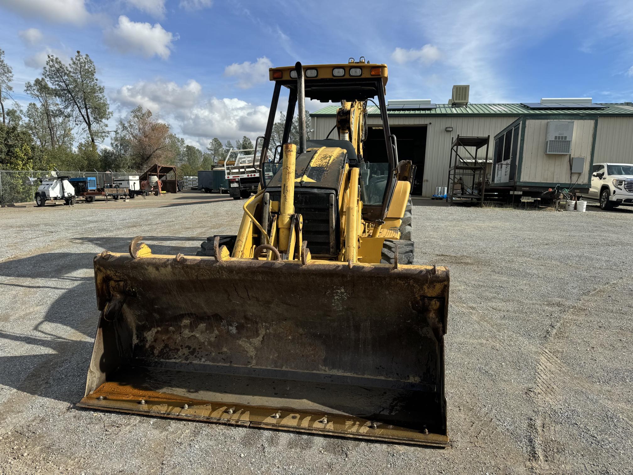 2002 CATERPILLAR 420D - Image 2
